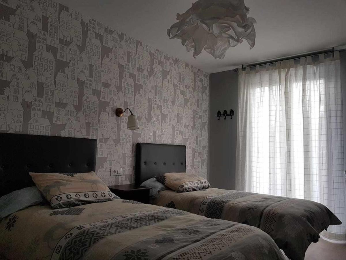 Serendipia Apartamentos 3 โลโกรโญ ภายนอก รูปภาพ