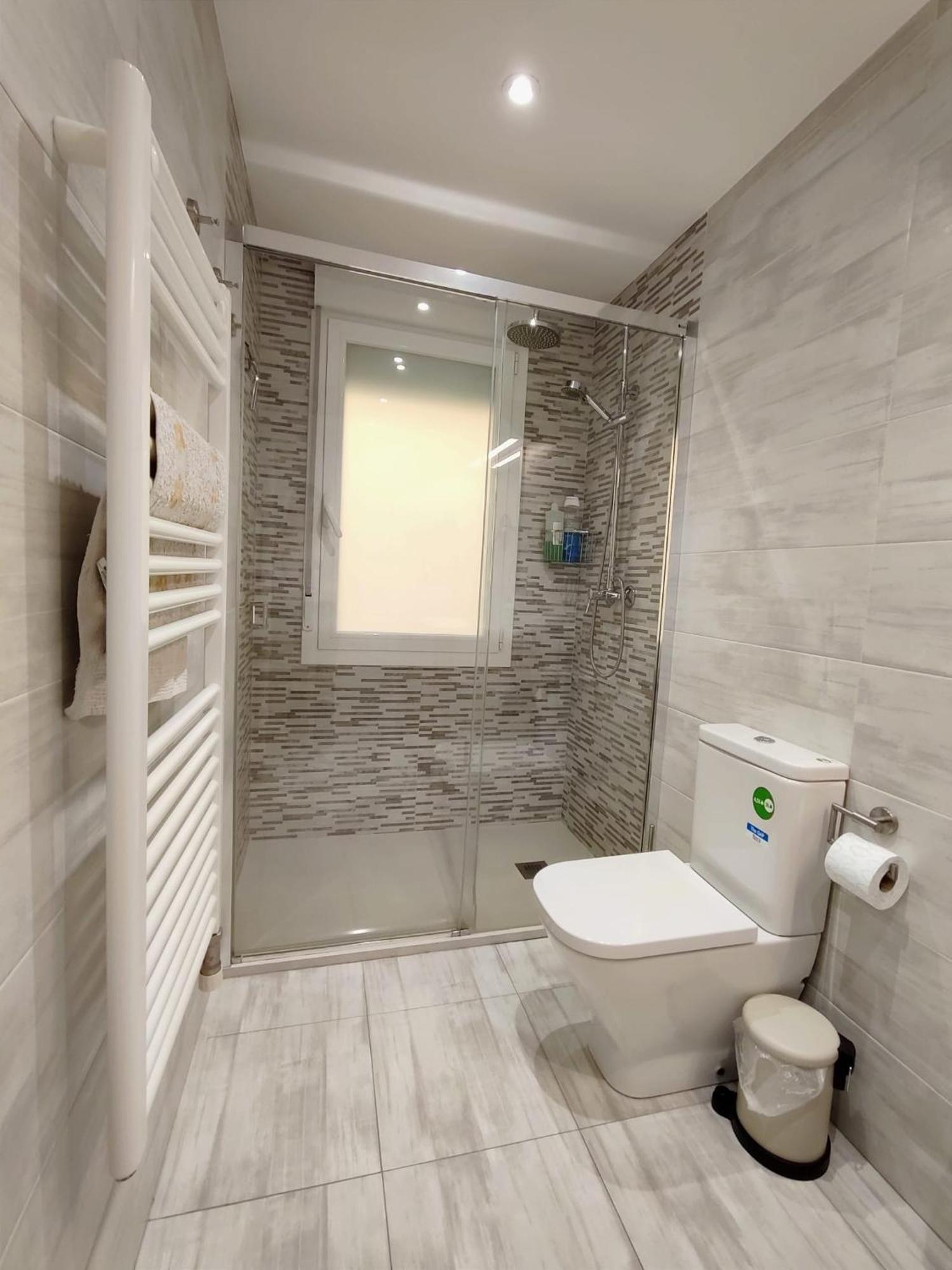 Serendipia Apartamentos 3 โลโกรโญ ภายนอก รูปภาพ